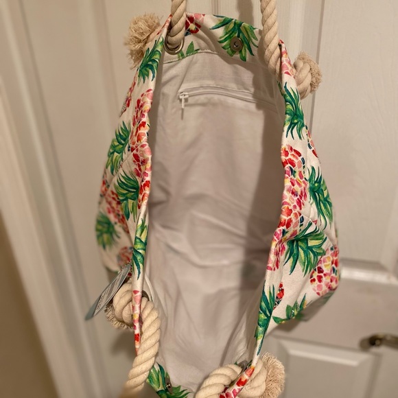 Pineapple Tote, Large Pineapple Beaded Canvas Tote With Large Rope Handles - Picture 12 of 16